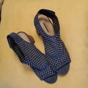 Kim Rogers Memory Foam shoes size 7